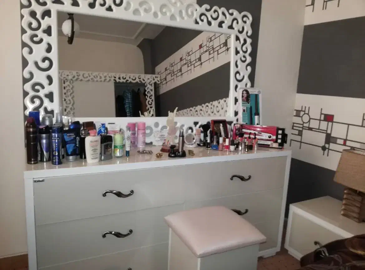 سرویس خواب|تخت و سرویس خواب|همدان, |دیوار