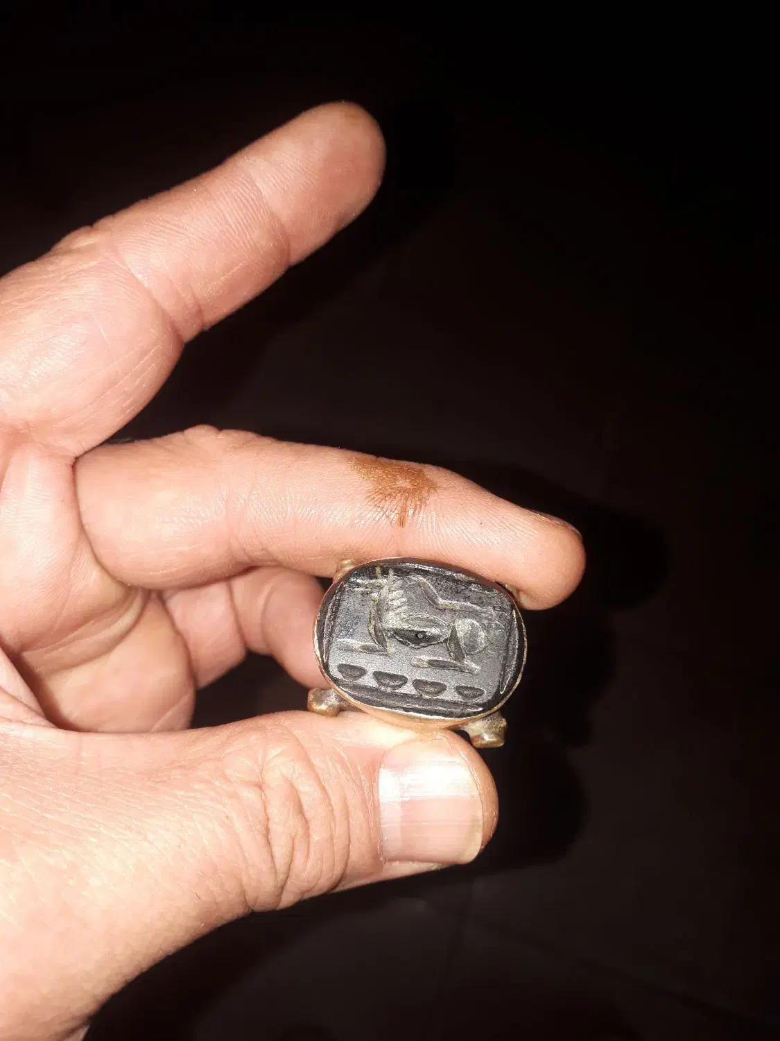 انگشتر قدیمی|کلکسیون اشیاء عتیقه|ملایر, |دیوار