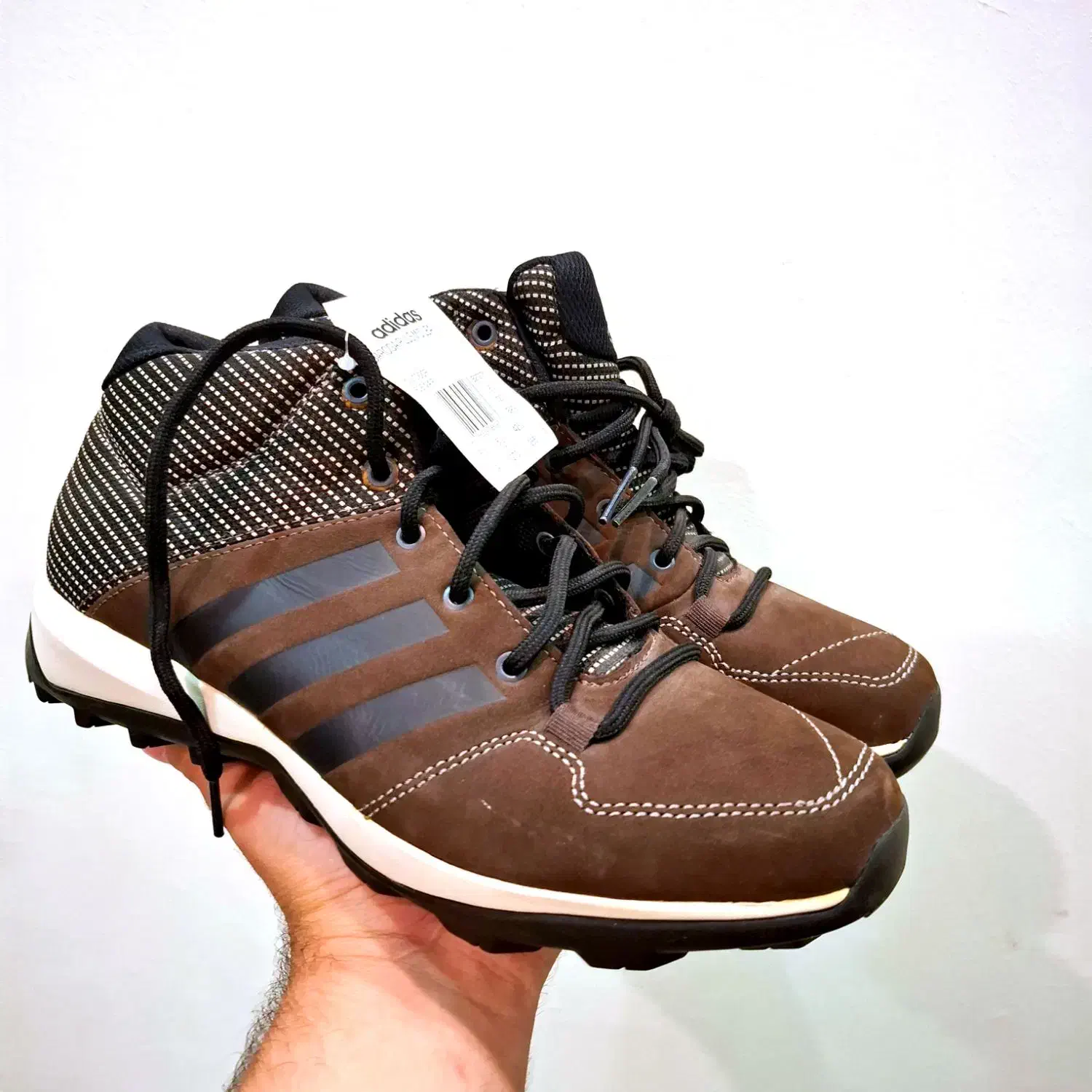 کتانی رانینگ ادیداس اوجینال ساقدار مخصوص کوهنوردی|کیف، کفش، کمربند|اندیشه, اندیشه فاز ۳|دیوار