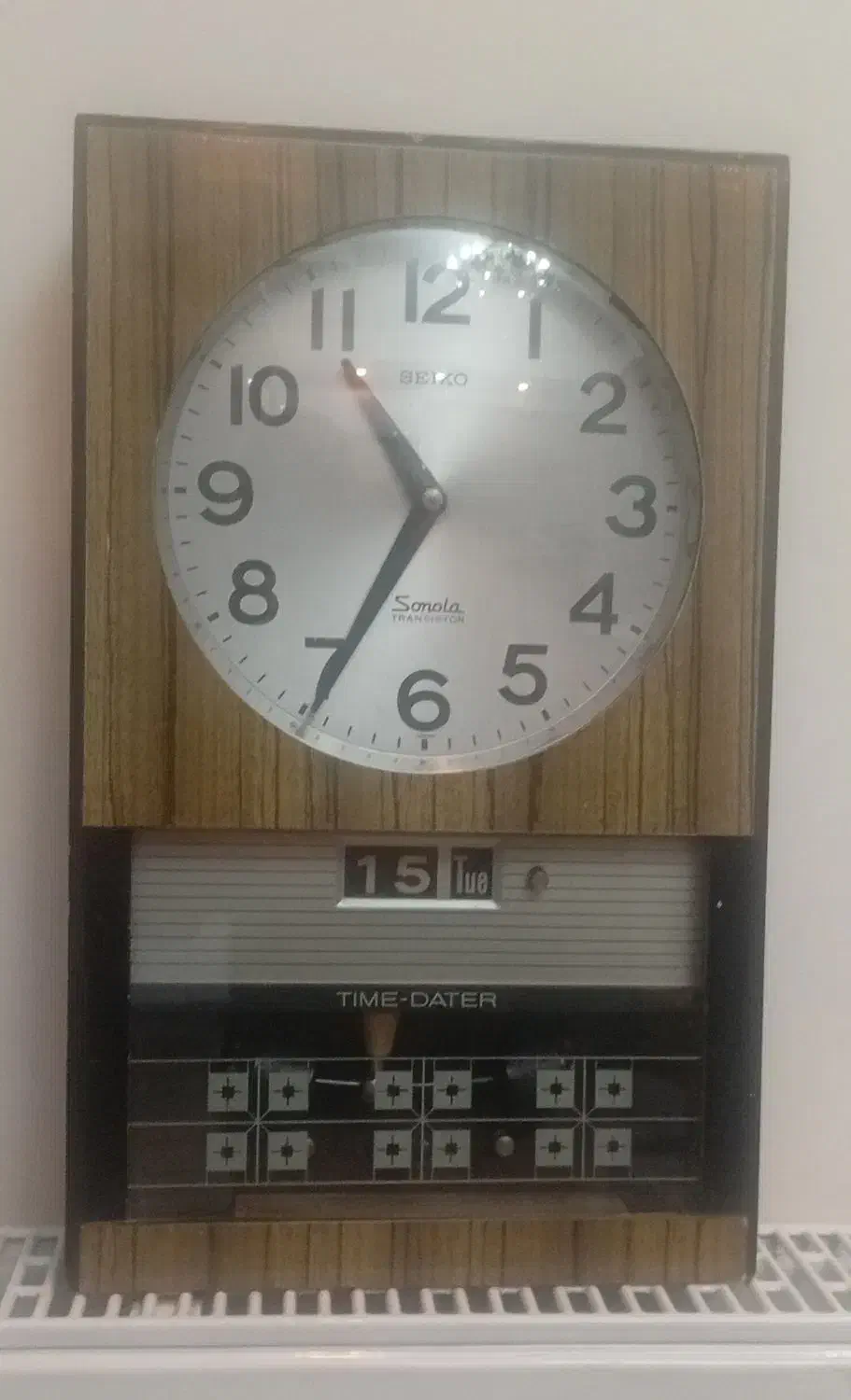 ساعت دیواری قدیمی|کلکسیون اشیاء عتیقه|کرج, شهرک بنفشه|دیوار