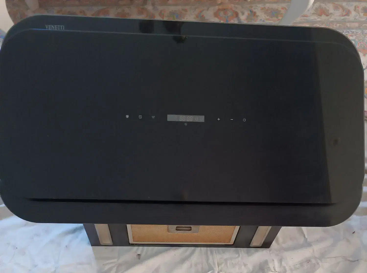 هود ونتی مورب|هود|تبریز, |دیوار