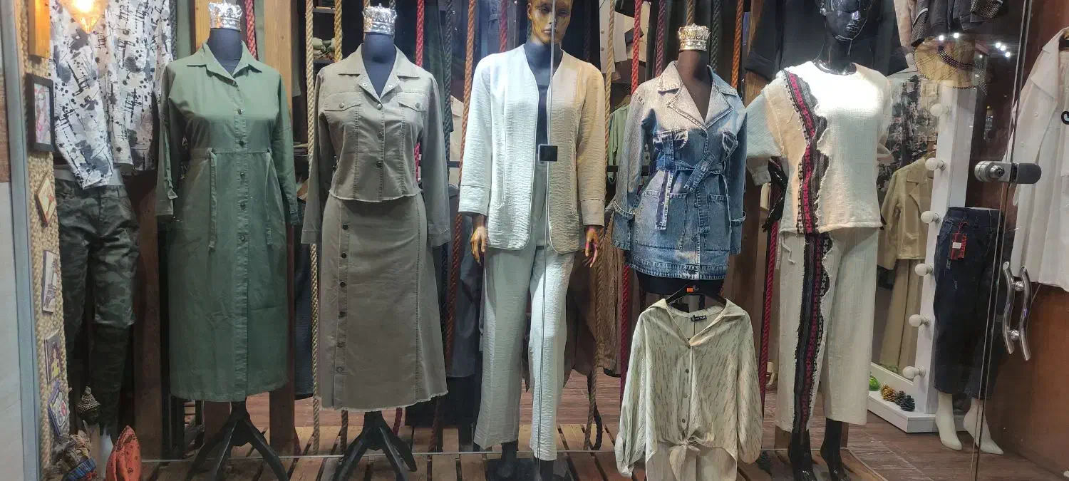 مانکن زنانه و قفسه|فروشگاه و مغازه|دزفول, |دیوار