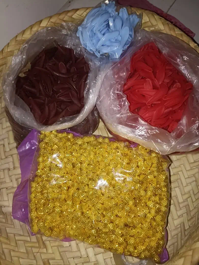 فروشانوعاقسامگلهایکریستالیورنگهاوگلدونمیرسد|گل مصنوعی|بندرعباس, |دیوار