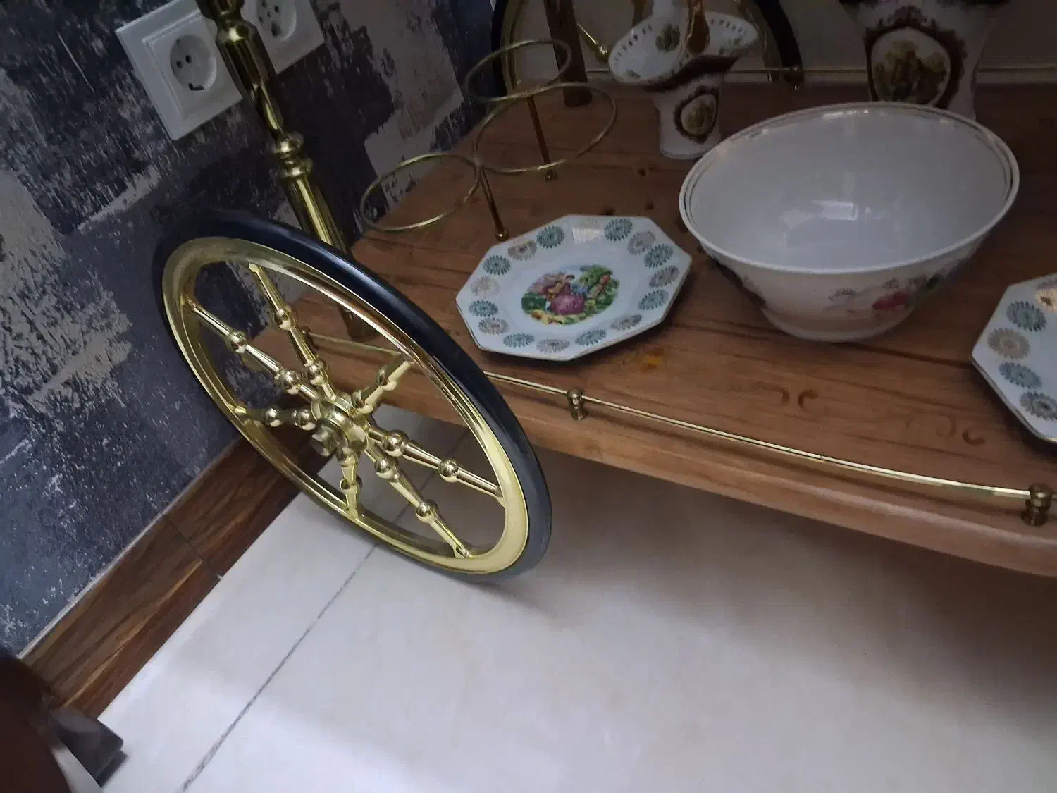 میز بار جنس وکیوم|بوفه، ویترین، کنسول|قم, زنبیل آباد|دیوار