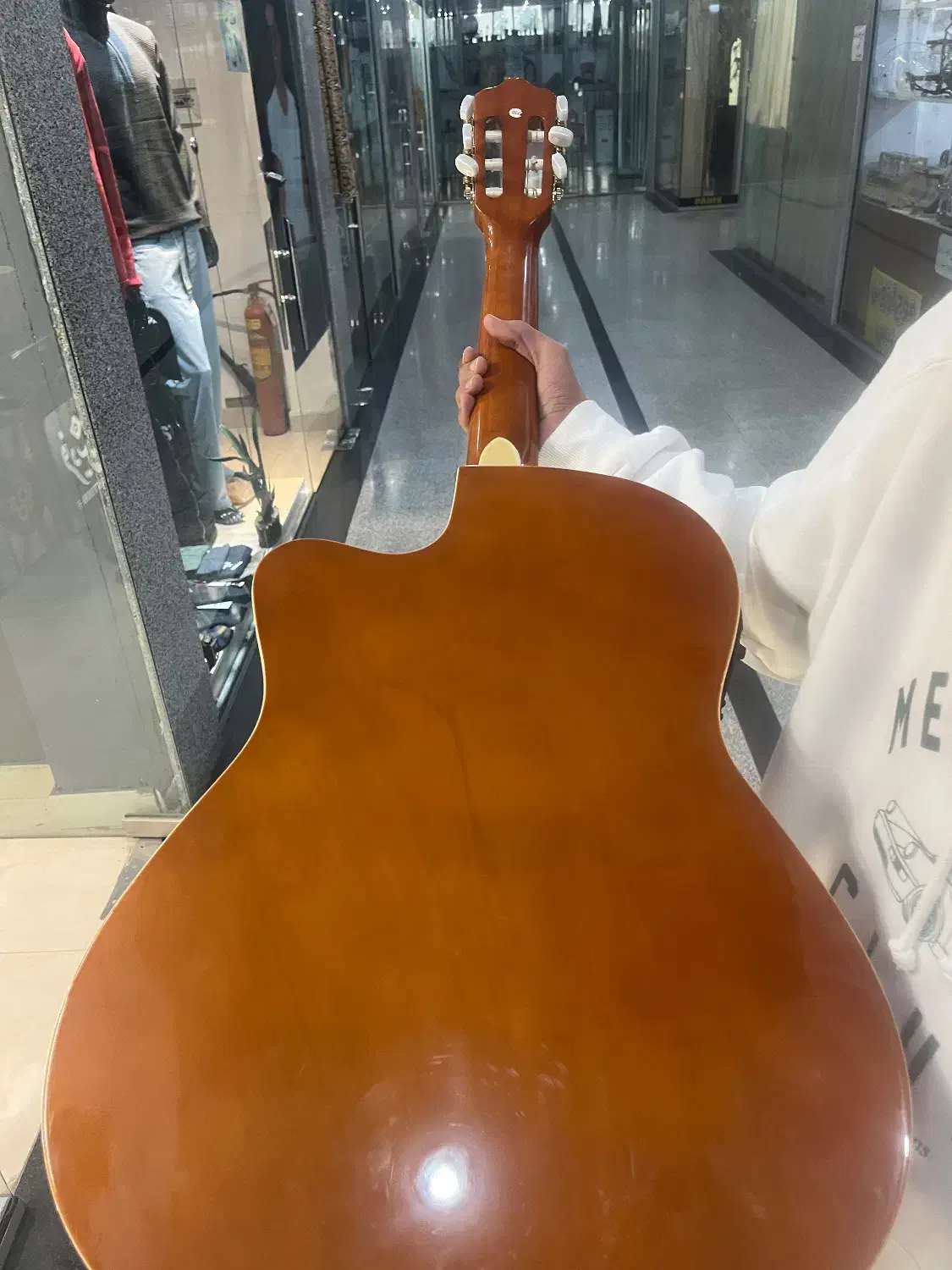 گیتار برندgrape|گیتار، بیس، امپلیفایر|پردیس, فاز ۲|دیوار