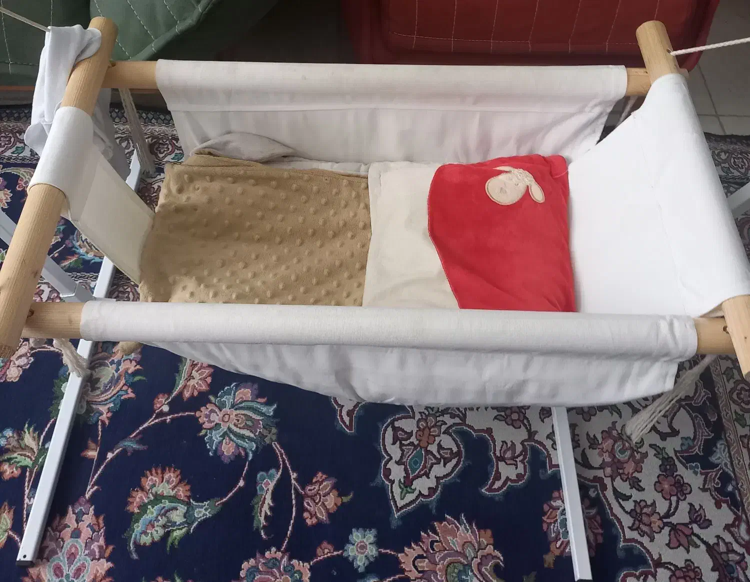 سلام ننو یا گهواره|تخت و صندلی بچه|قزوین, |دیوار