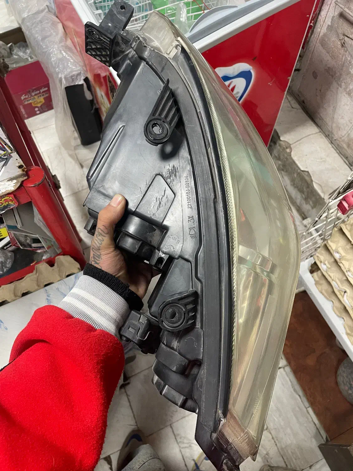 چراغ اچ سی کراس جلو|قطعات یدکی و لوازم جانبی|پردیس, فاز ۳|دیوار