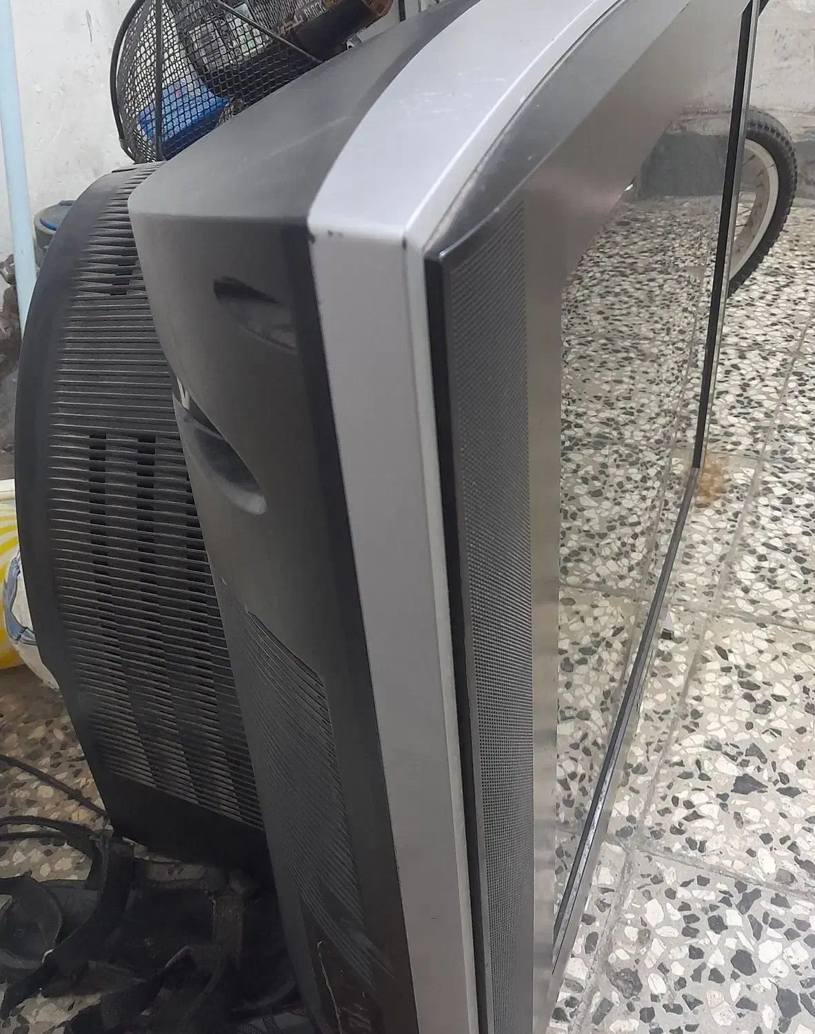 تلویزیون سامسونگ صفحه تخت|تلویزیون و پروژکتور|گرگان, |دیوار