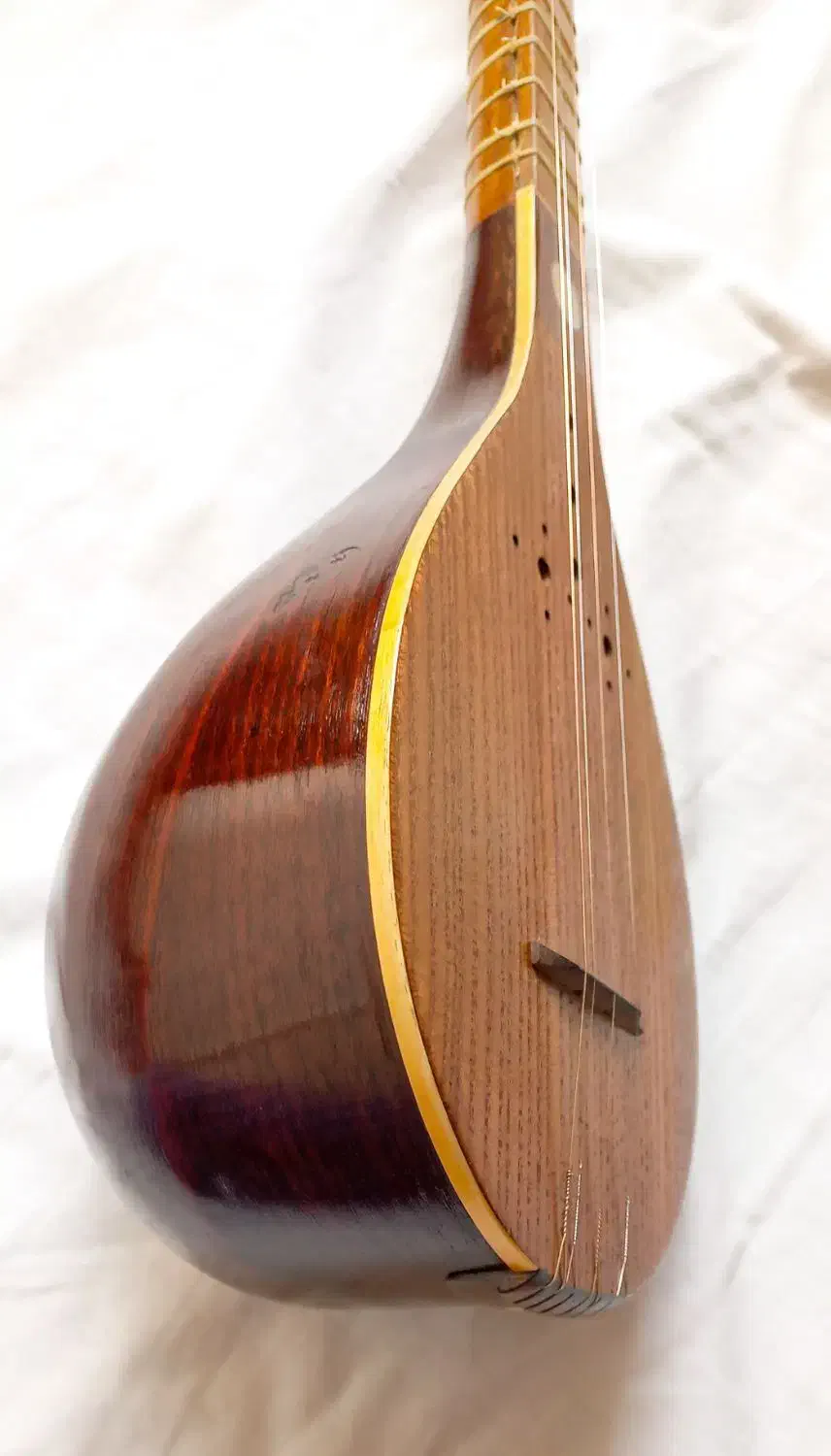 ساز کاسه کوچک|سازهای سنتی|قم, زنبیل آباد|دیوار