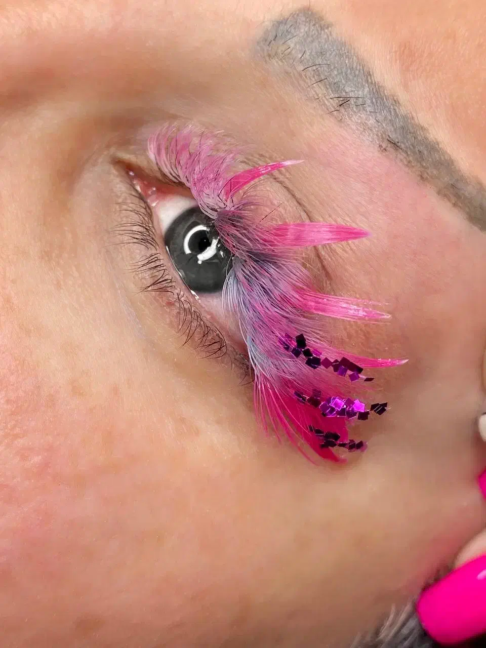 آموزش و خدمات اکستنشن مژه|خدمات آرایشگری و زیبایی|کرج, گوهردشت|دیوار