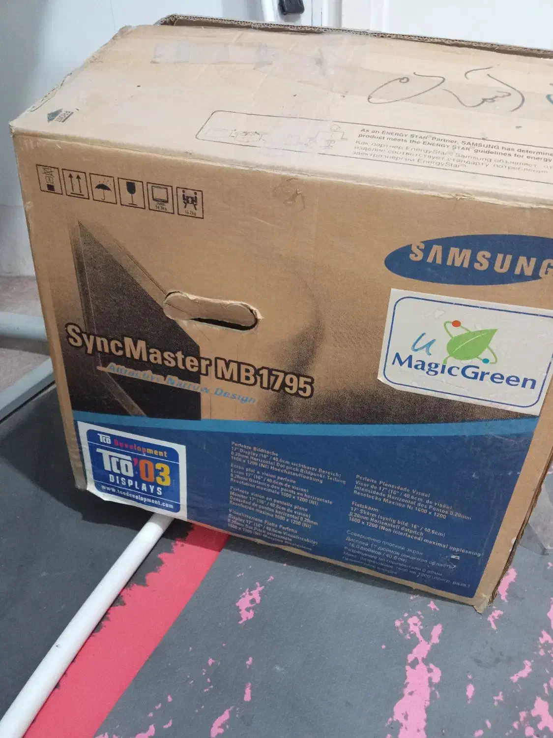 مانیتور 17اینچ صفحه تخت درحدنو(سامسونگ)|قطعات و لوازم جانبی رایانه|قم, نوبهار|دیوار