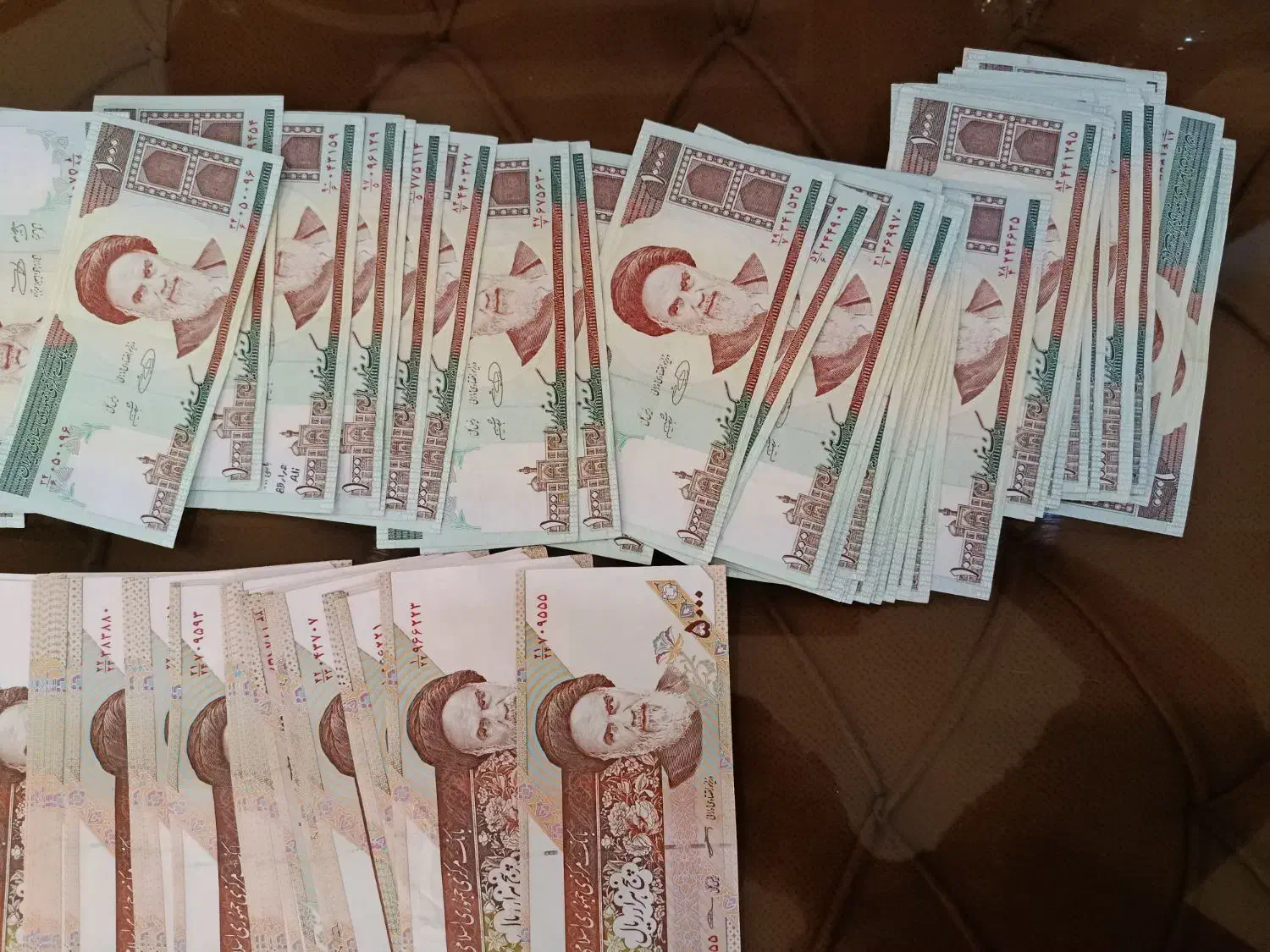 اسکناس قدیمی نو نو|کلکسیون سکه، تمبر، اسکناس|اراک, |دیوار