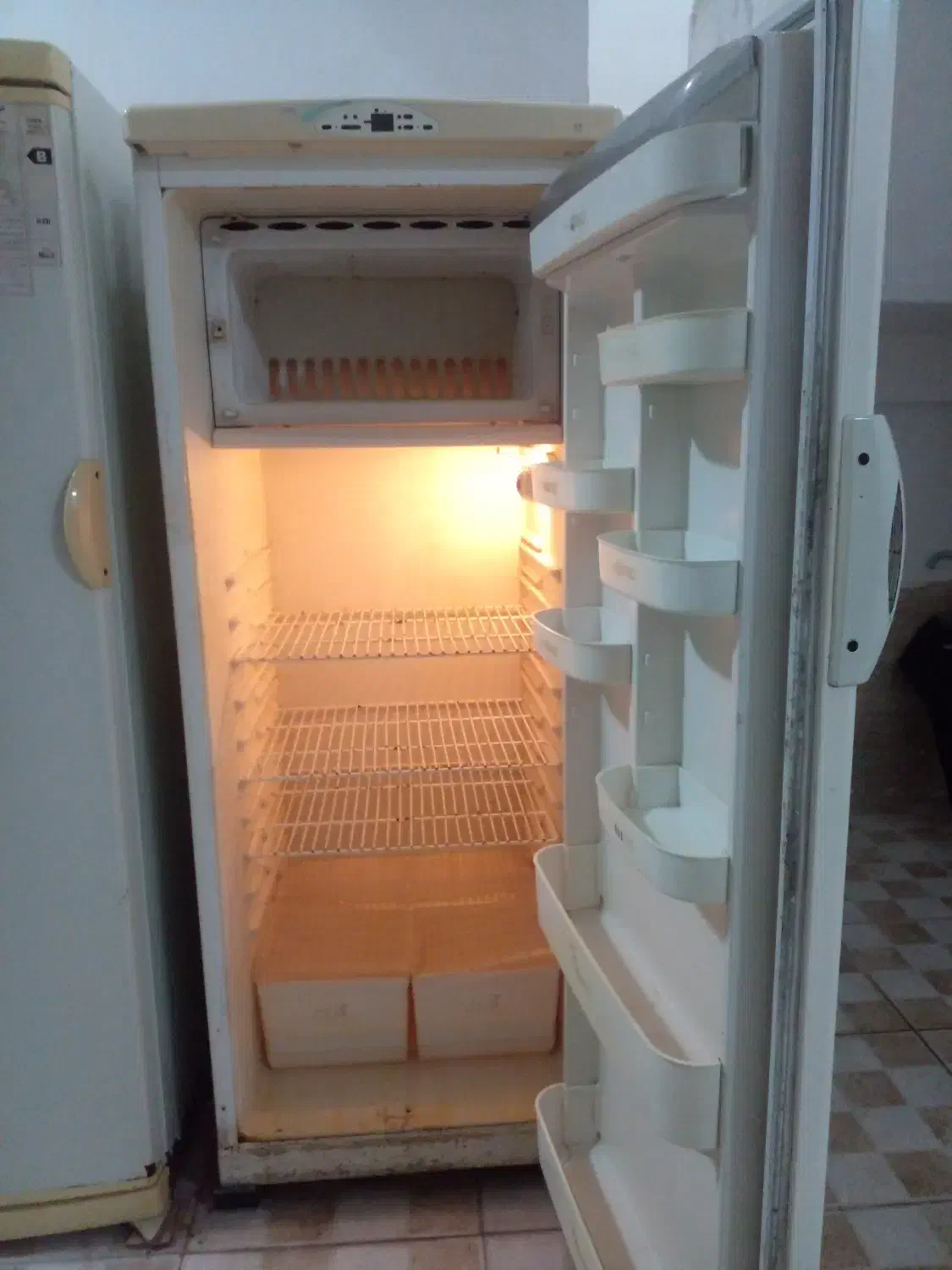 یخچال پارس|یخچال و فریزر|رشت, سیا اسطلخ|دیوار