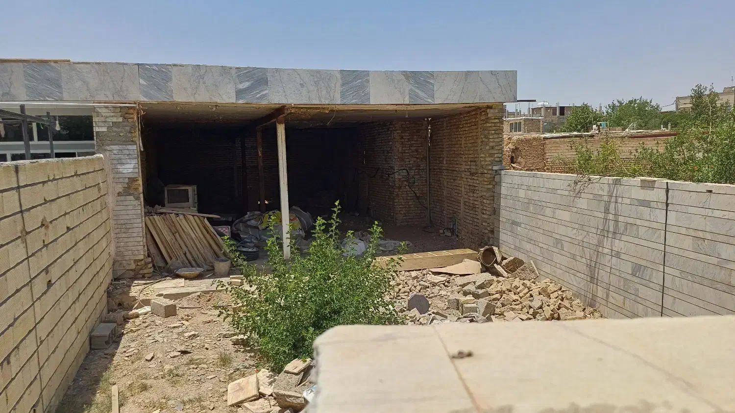 زمین وسقف|فروش مغازه و غرفه|خمینی‌شهر, |دیوار