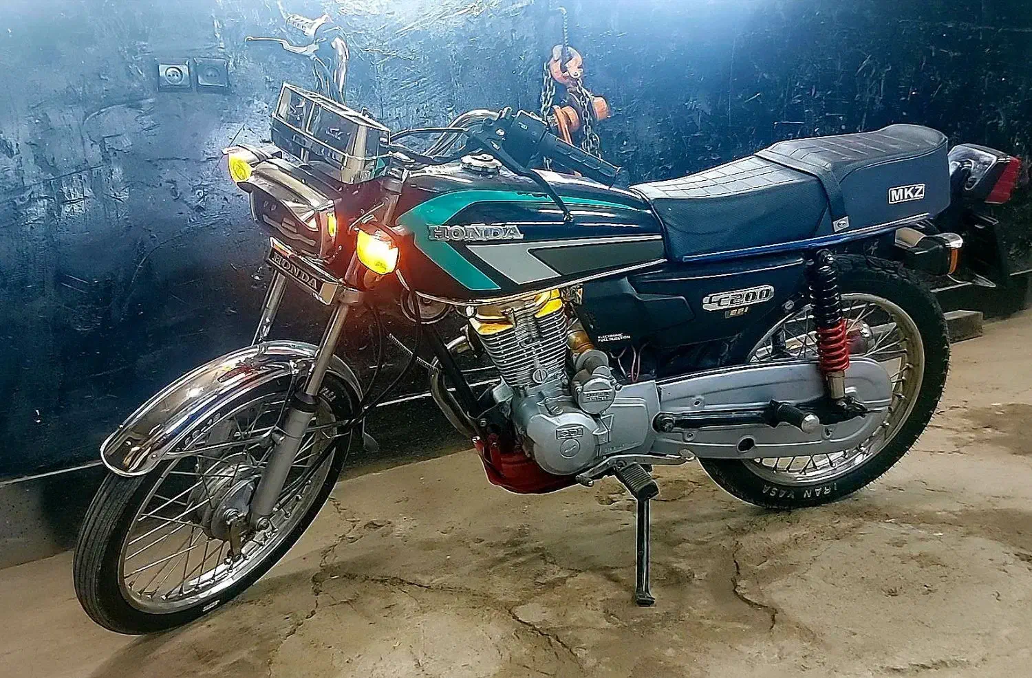 موتور۱۵۰ سی سی مزایده|موتورسیکلت|هریس, |دیوار