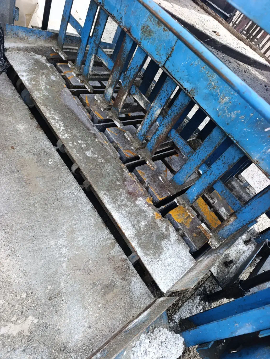 دستگاه بلوک زن|ماشین‌آلات صنعتی|پارس‌آباد, |دیوار