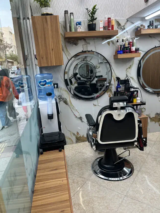 آرایشگر ماهر آقا اجاره صندلی با بهترین قیمت|استخدام درمانی، زیبایی، بهداشتی|تهران, افسریه شمالی|دیوار