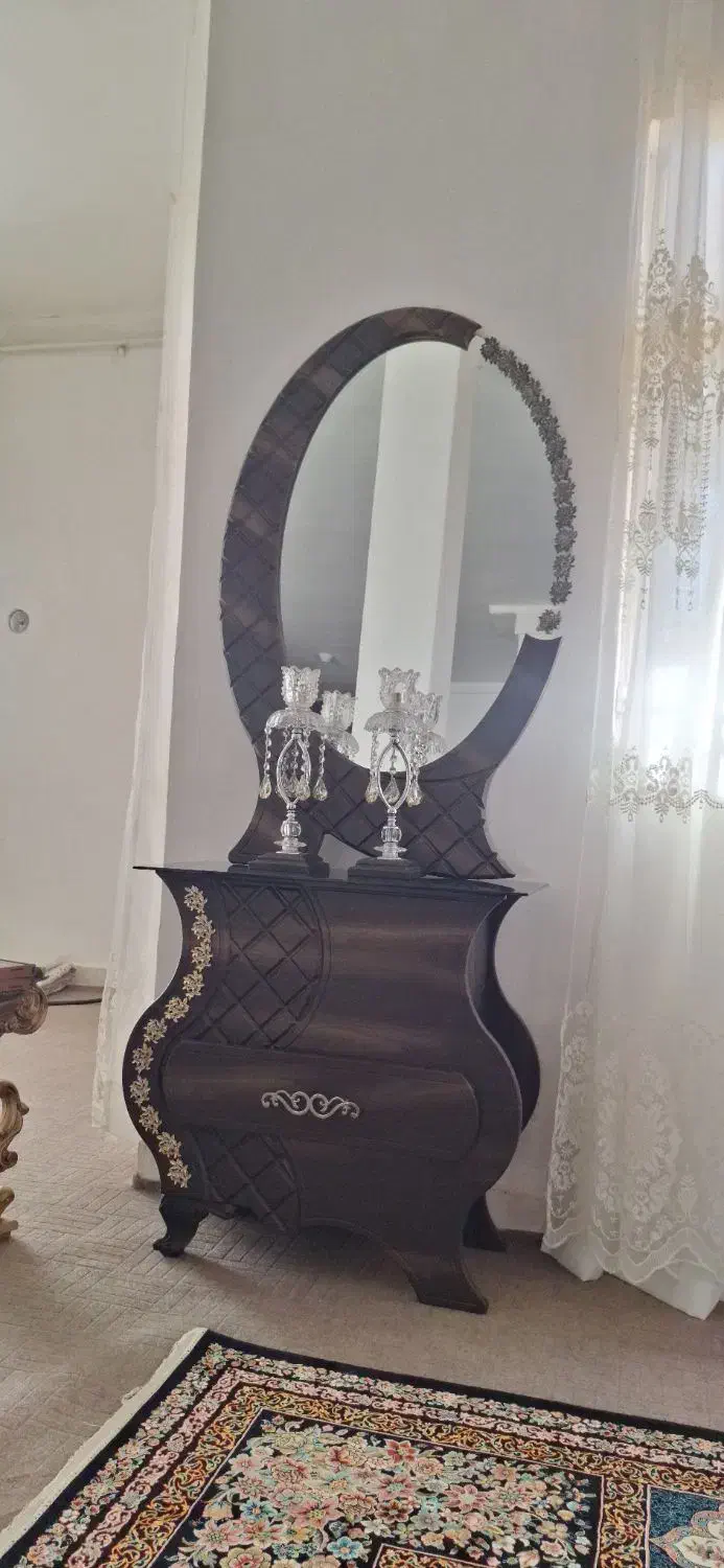 درحد نو|آینه|سقز, |دیوار