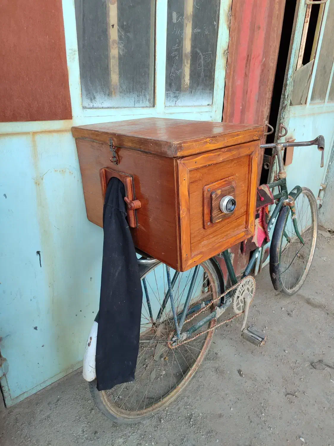 دوربین آنتیک و بسیار قدیمی|دوربین عکاسی و فیلمبرداری|تهران, فردوسی|دیوار