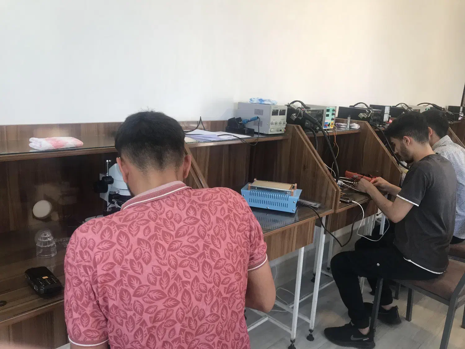 آموزش(سخت افزار ونرم افزارموبایل/بردهای الکترونیکی|خدمات آموزشی|ارومیه, |دیوار