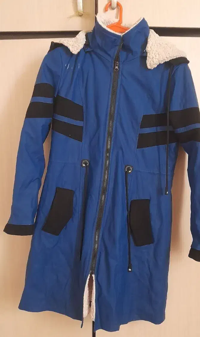 کاپشن|لباس|شهرکرد, |دیوار