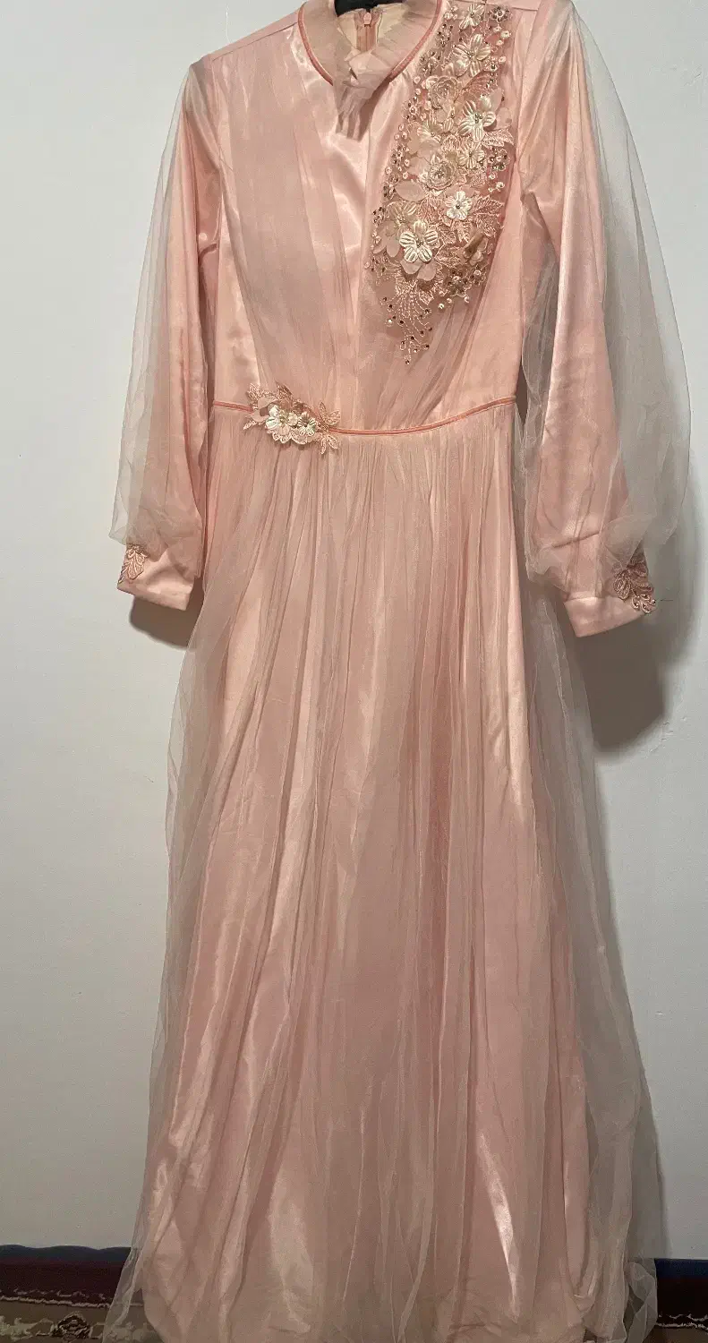 لباس مجلسی|لباس|خان ببین, |دیوار