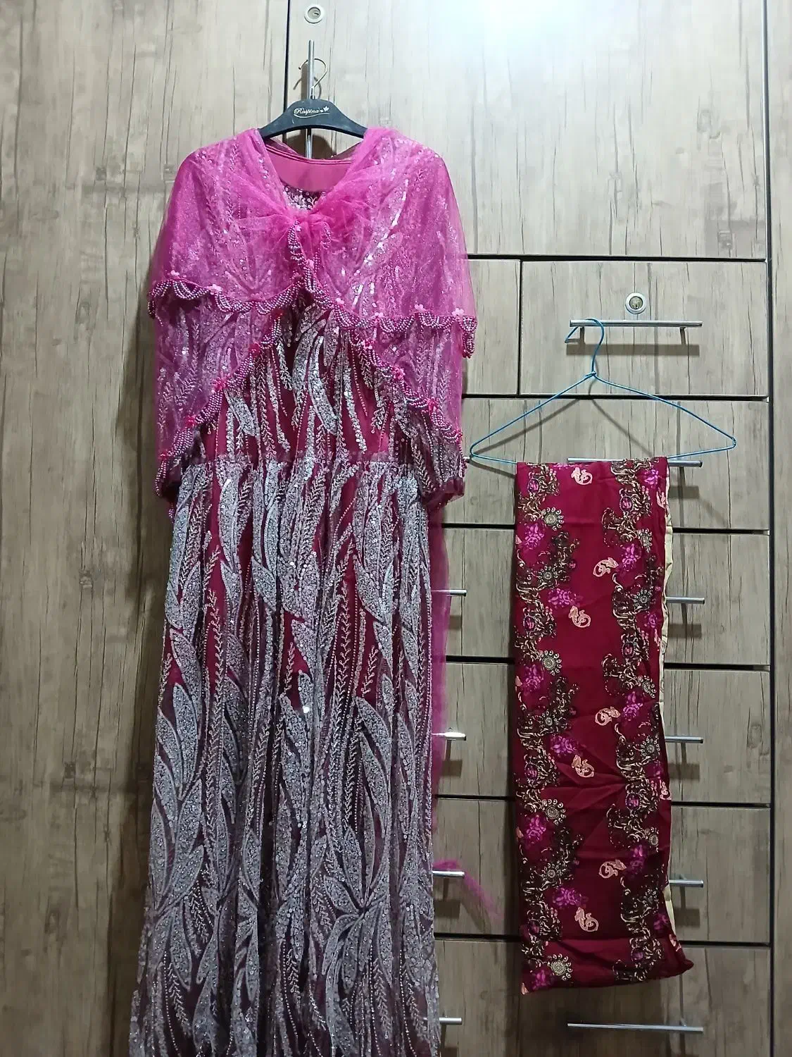 لباس کردی|لباس|الوند, |دیوار