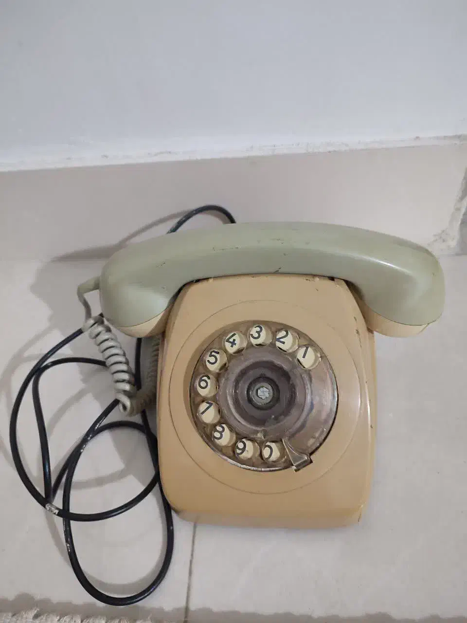 تلفن|میز تلفن|اراک, |دیوار