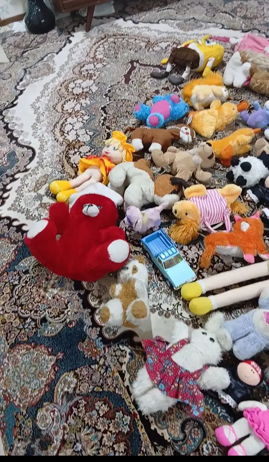 عروسک|اسباببازی بچه|مسجد سلیمان, |دیوار