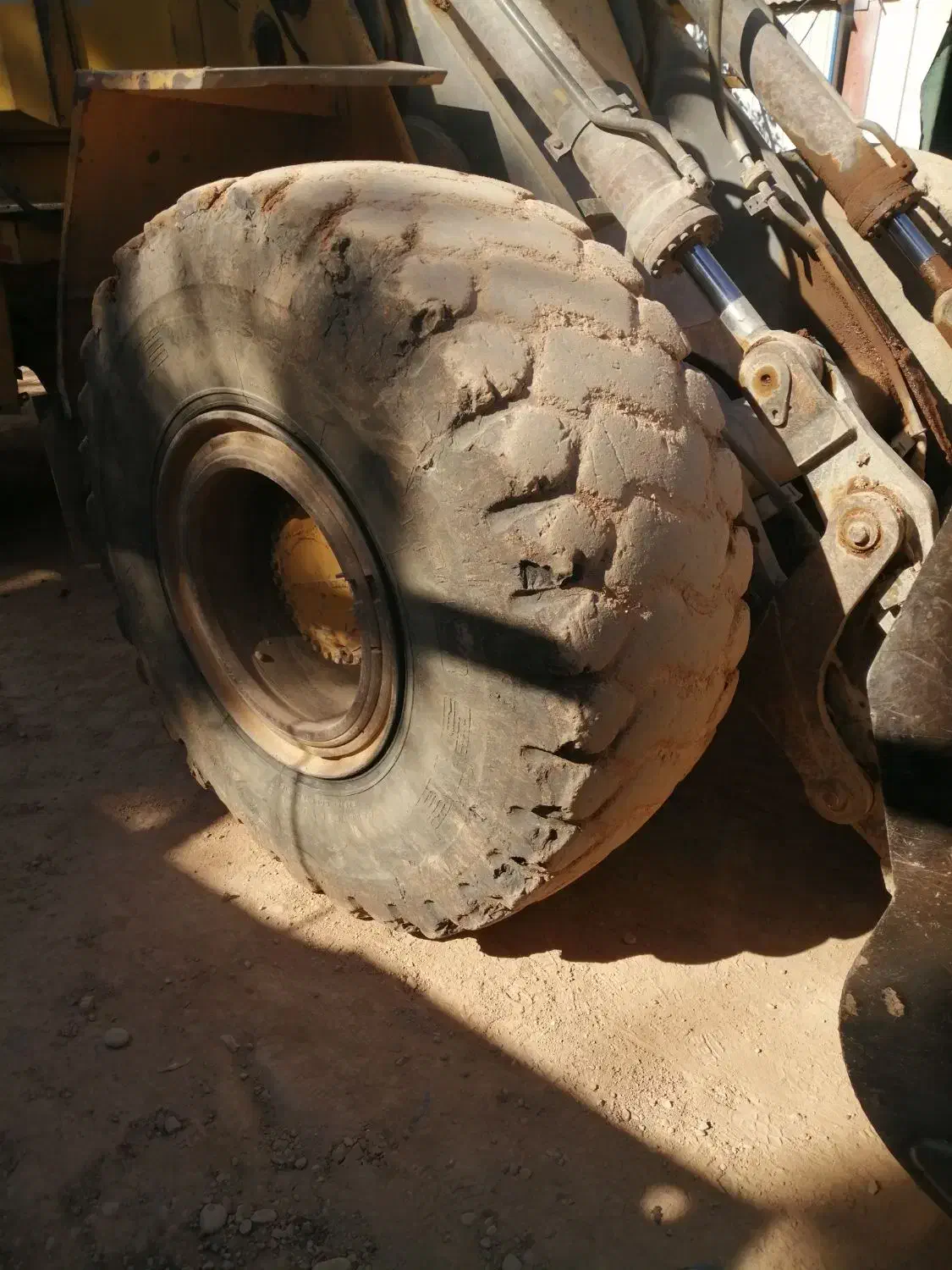 لاستیک لودر|قطعات یدکی و لوازم جانبی|پردیس, فاز ۸|دیوار