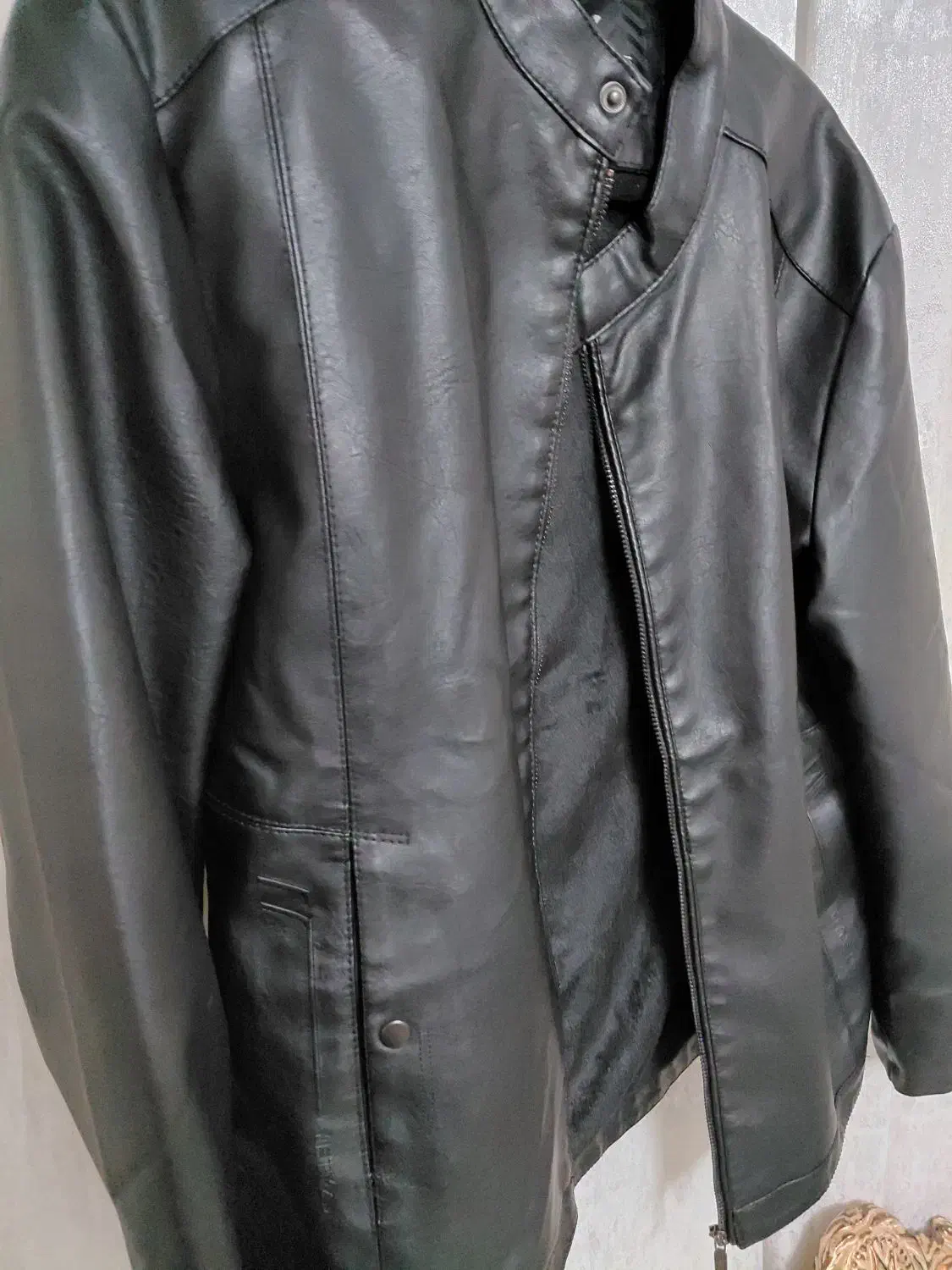 کت چرم|لباس|نسیم‌شهر, |دیوار