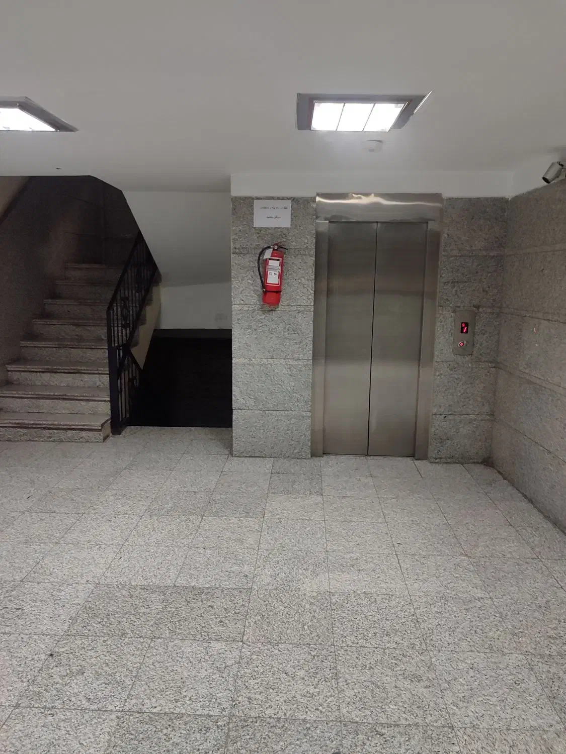 اجاره 100م،موقعیت اداری در بلوار قیطریه( هوم آفیس)|اجارهٔ دفتر کار، اتاق اداری، مطب|تهران, قیطریه|دیوار