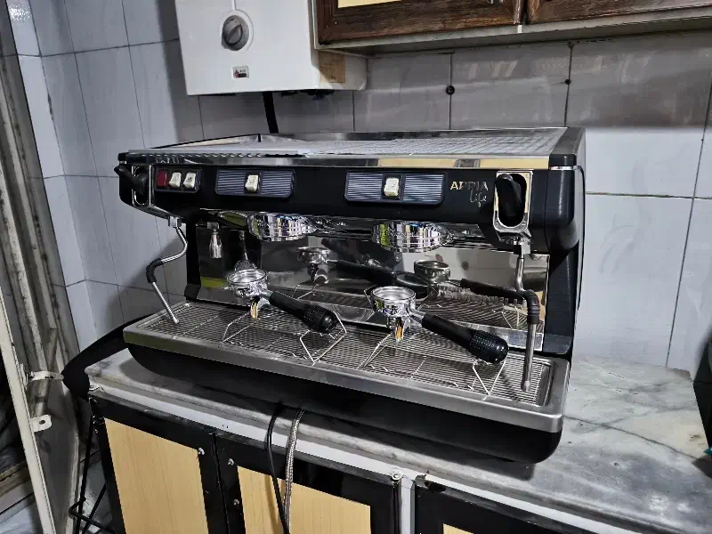 اسپرسو ساز سیمونلی اپیا لایف ۲۰۲۲|کافیشاپ و رستوران|اسلامشهر, شهرک مهدیه|دیوار