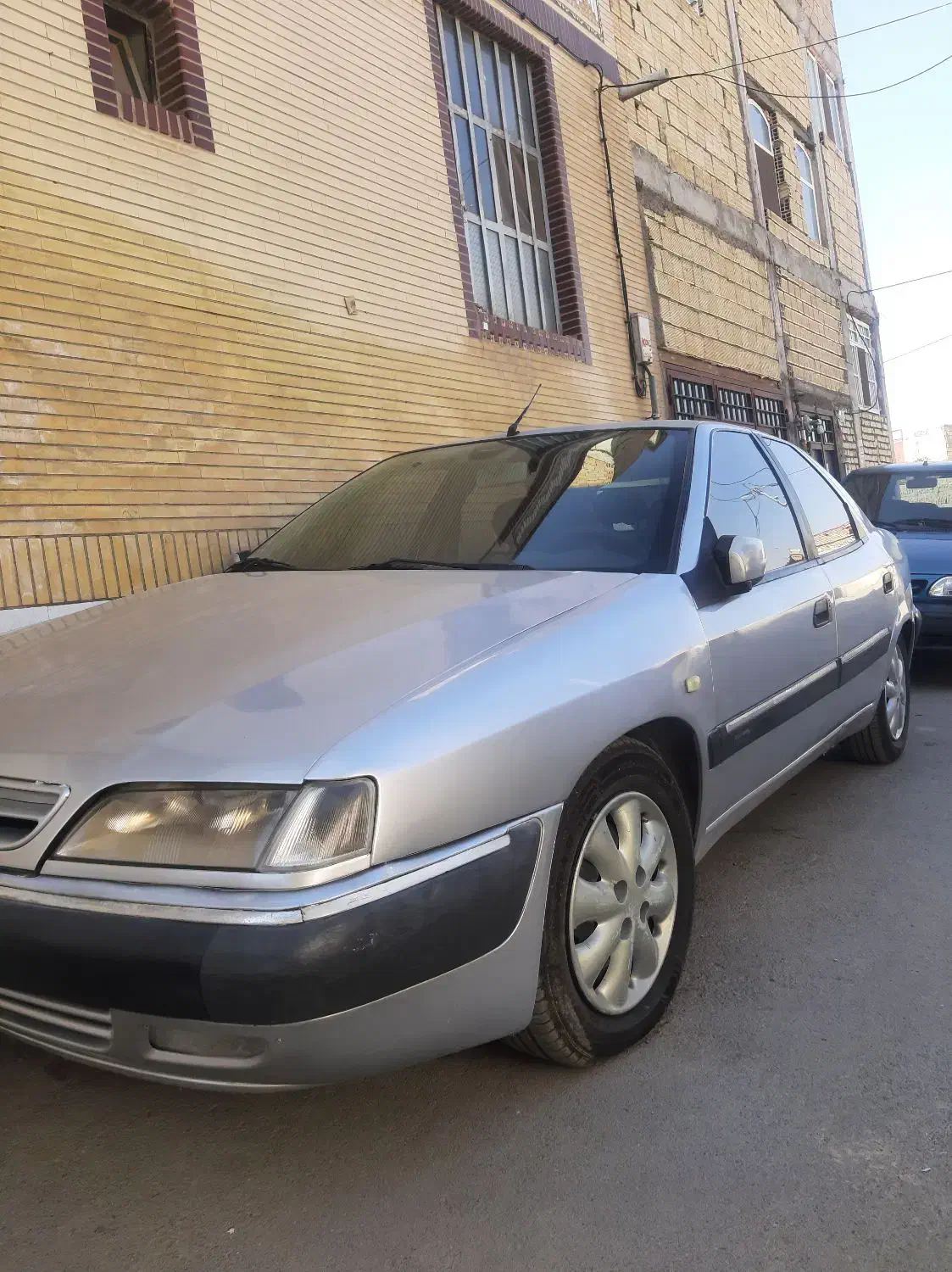 زانتیا ۸۶ نقره‌ای ۲۰۰۰|خودرو سواری و وانت|لنجان, |دیوار