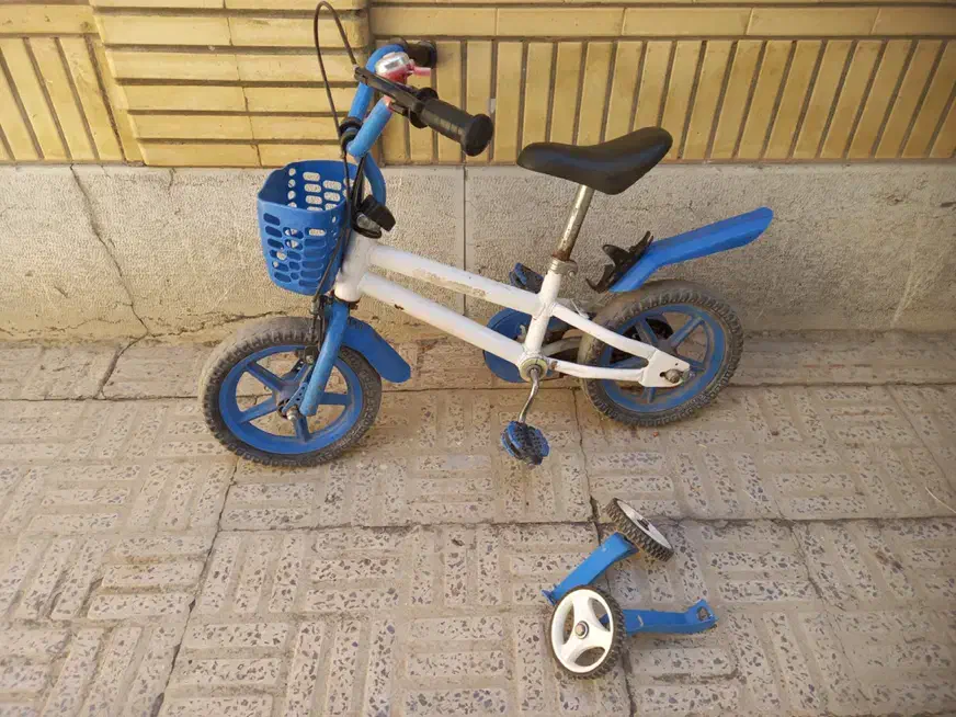 دوچرخه سالم با پایه|دوچرخه، اسکیت، اسکوتر|اصفهان, کوی امام|دیوار