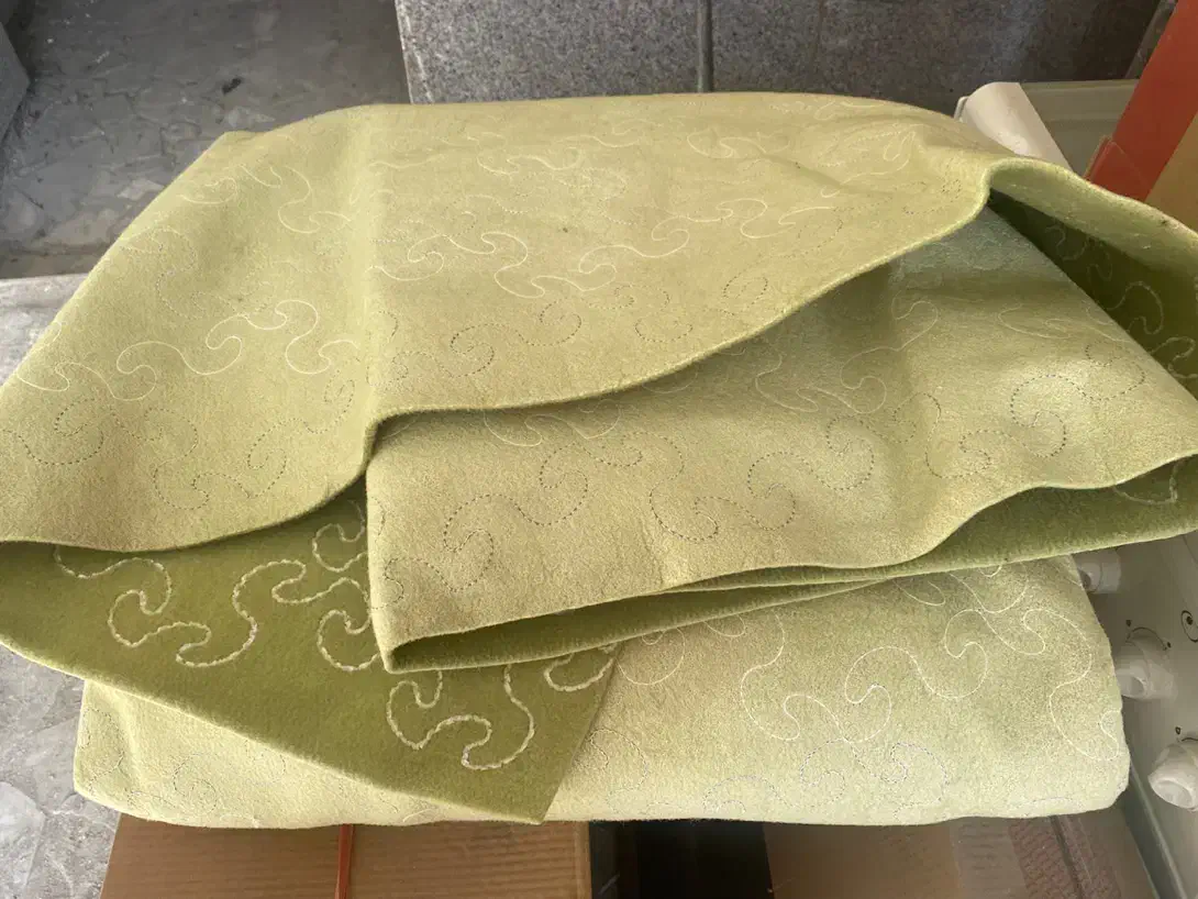 موکت ۱۵ متری|موکت|قروه, |دیوار