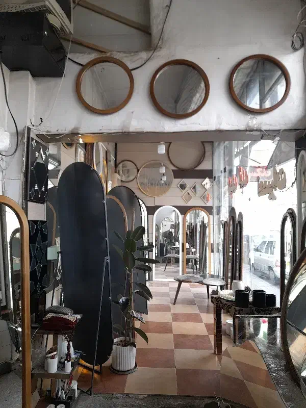 گرد قاب چوبی|آینه|همدان, |دیوار