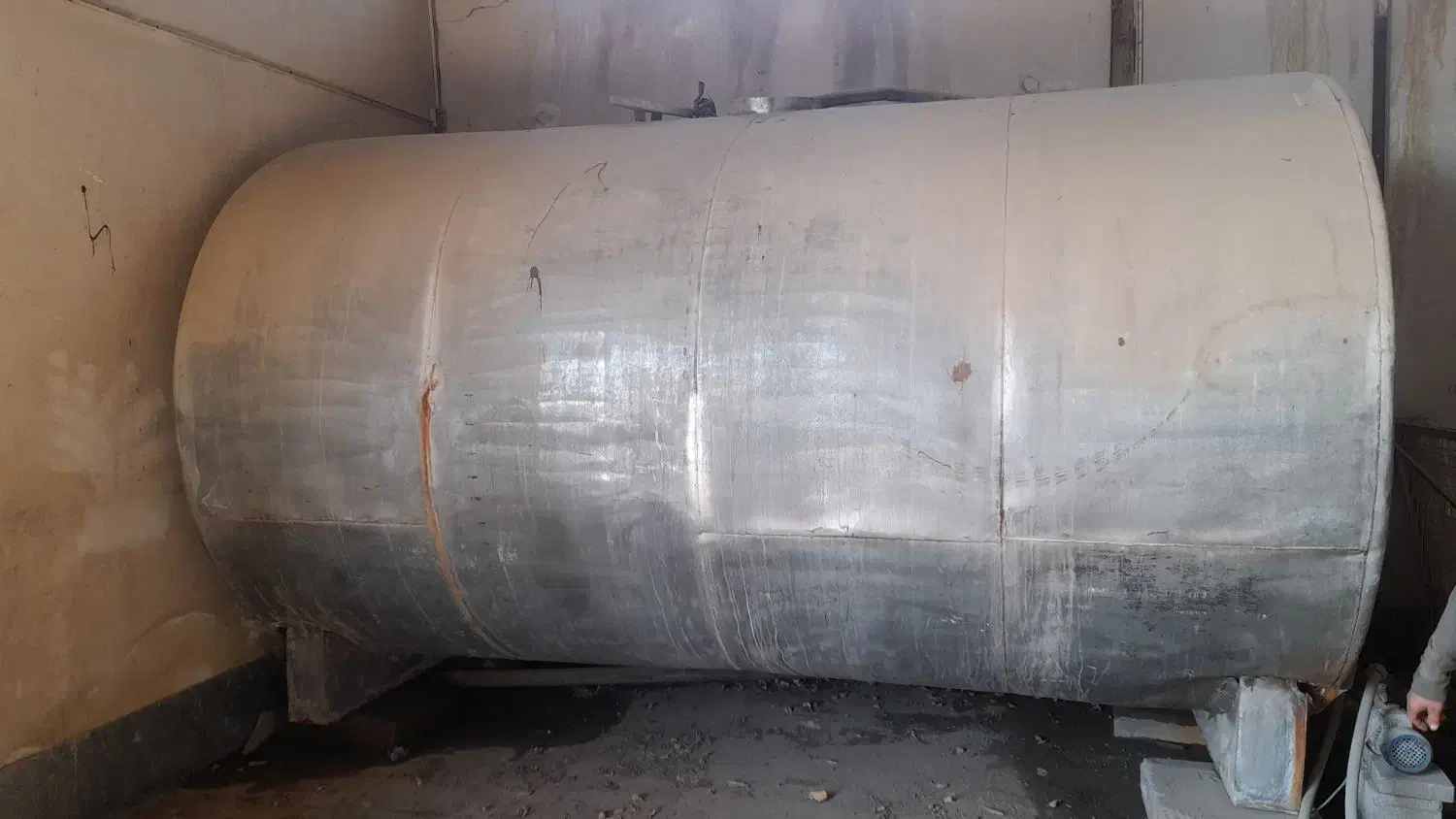 تانکر ۱۸هزار گالوانیزه|ابزارآلات|هشتگرد, تهران دشت|دیوار