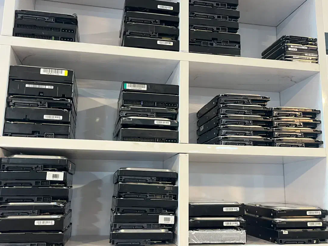 تعمیر هارد درایو و فلش - بازیابی اطلاعات - ریکاوری|قطعات و لوازم جانبی رایانه|مشهد, الهیه|دیوار