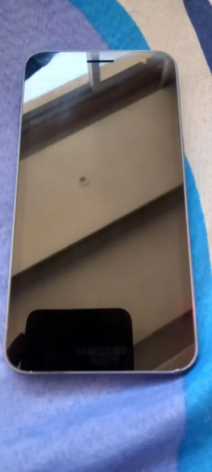 j2core|موبایل|مشهد, شهرآرا|دیوار