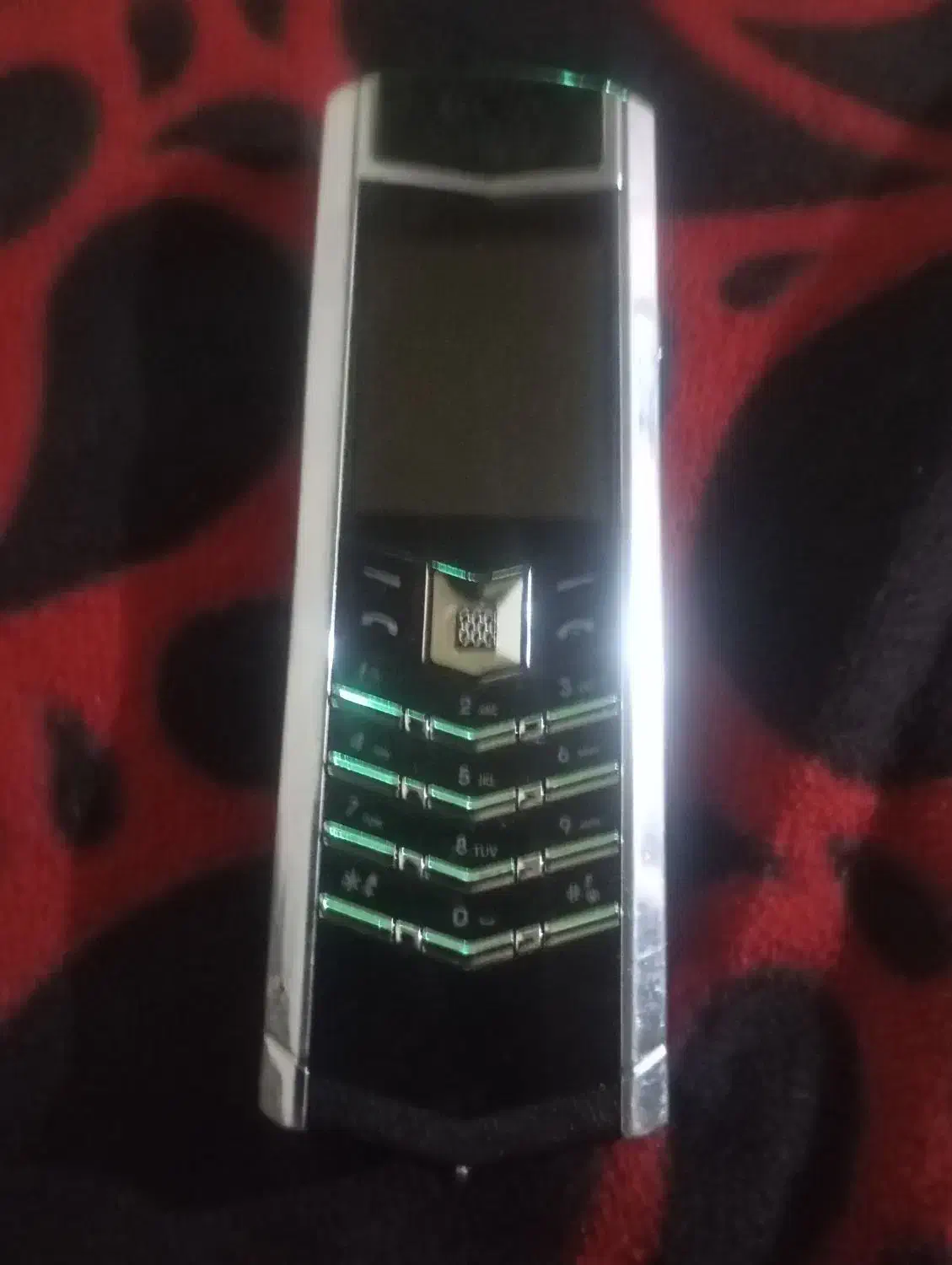 گوشی ورتو در حدنو|موبایل|کرمان, |دیوار