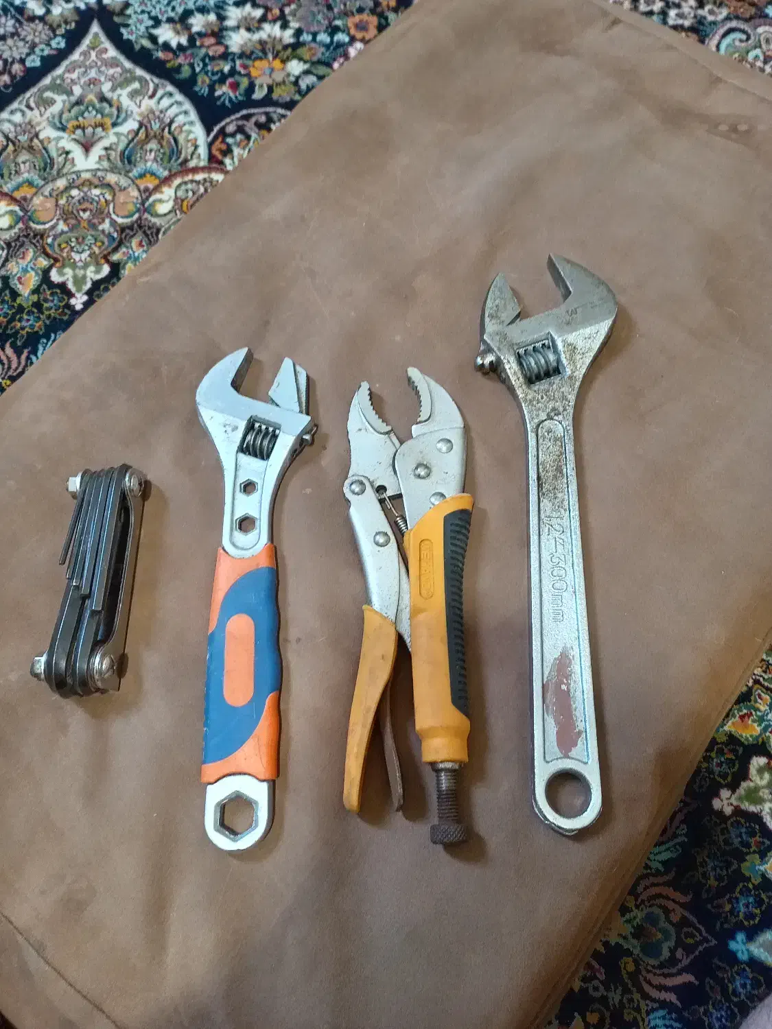 ابزار اصلی حراج|ابزارآلات|ری, شهادت|دیوار