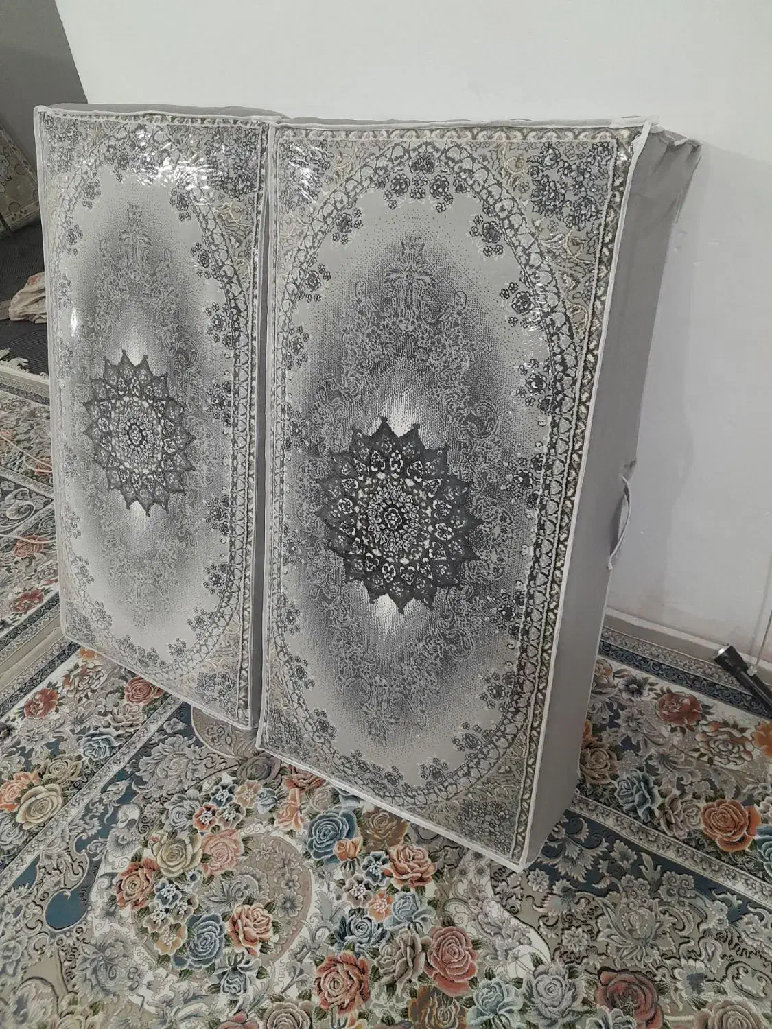 پشتی|پشتی|الوند, |دیوار