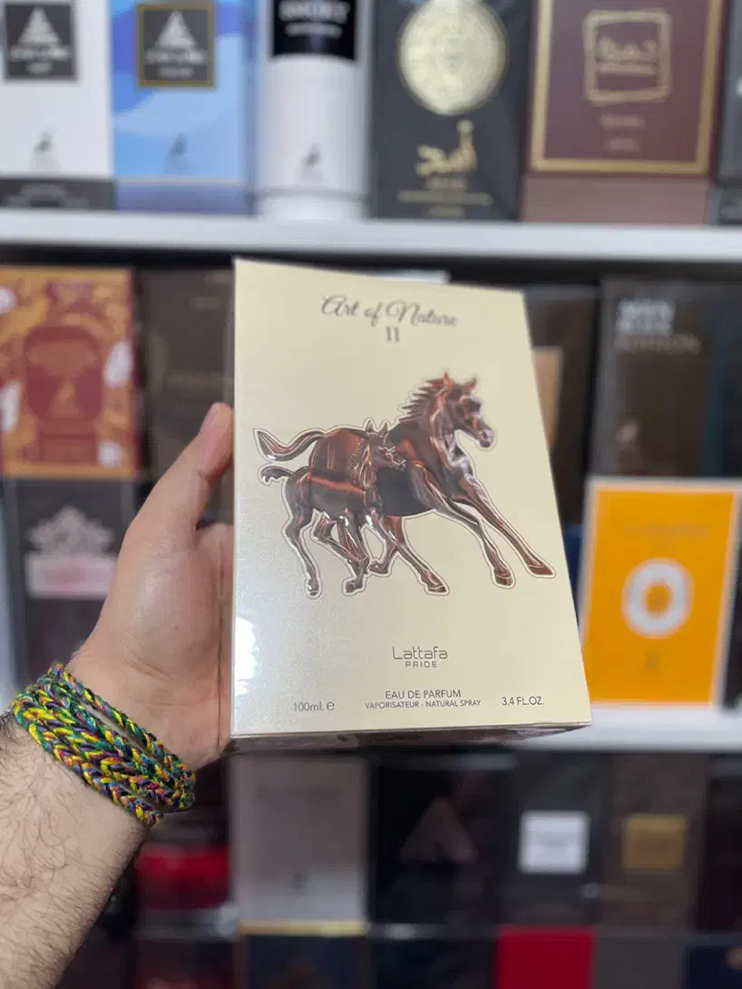 عطر لیبره زنانه|آرایشی، بهداشتی، درمانی|شیراز, گلدشت معالی‌آباد|دیوار