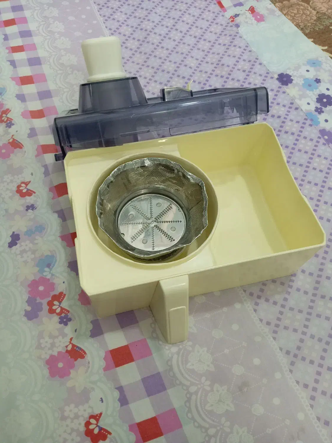 مخزن تفاله و توری آبمیوه گیری ناسیونال اصل|آبمیوهگیر و آبمرکباتگیر|قم, پشت انبار نفت|دیوار