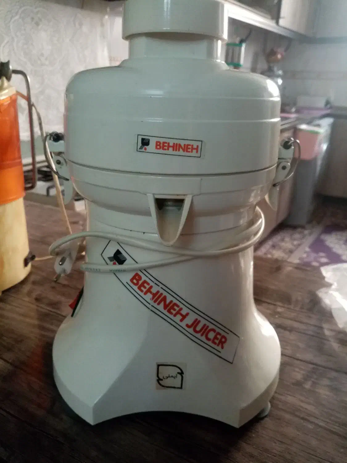 آبمیوه گیر آکبند|آبمیوه‌گیر و آب‌مرکبات‌گیر|تبریز, |دیوار