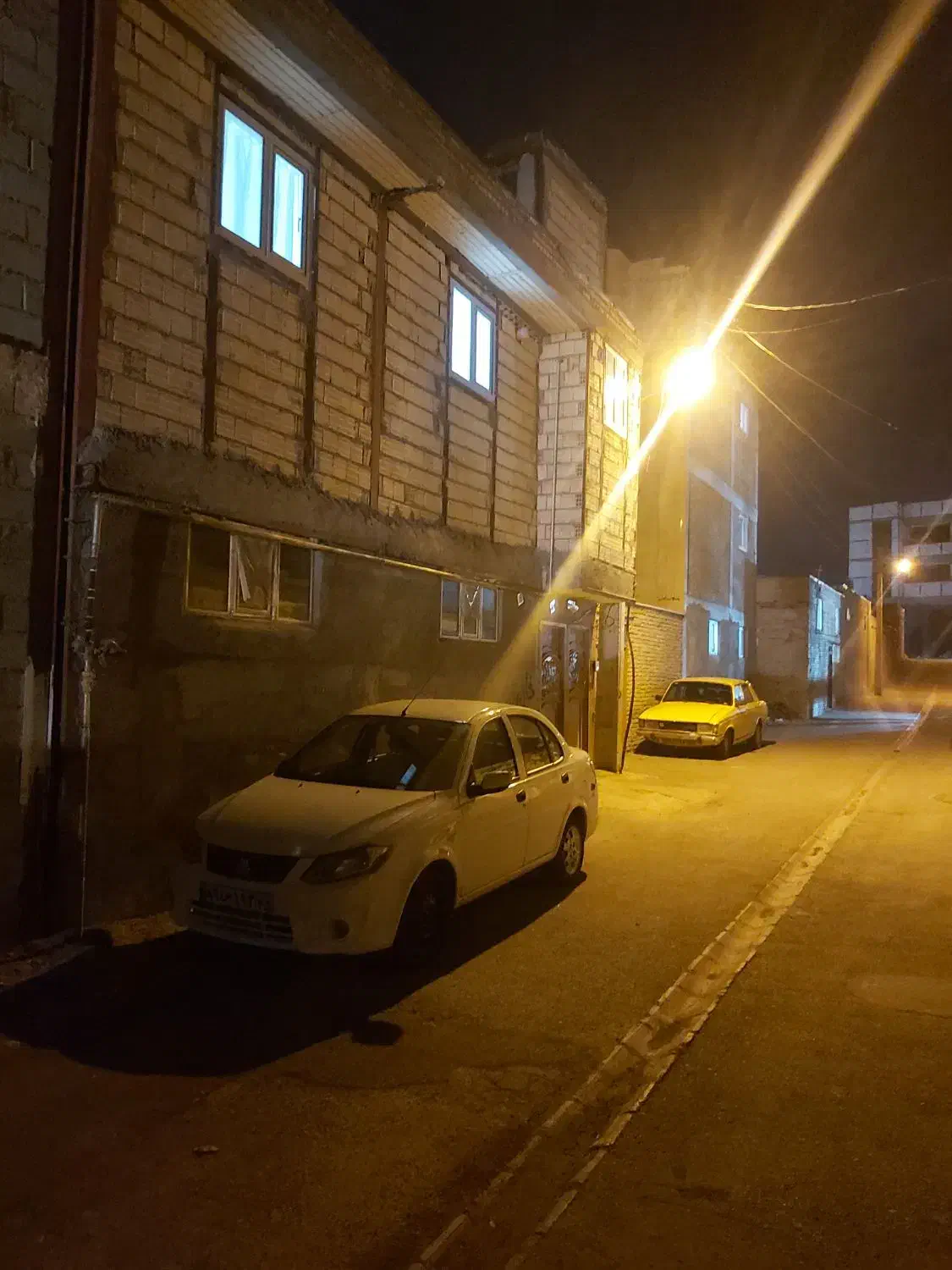 خانه ۷۰متری فروش فوری نو ساخت|فروش آپارتمان|اهر, |دیوار