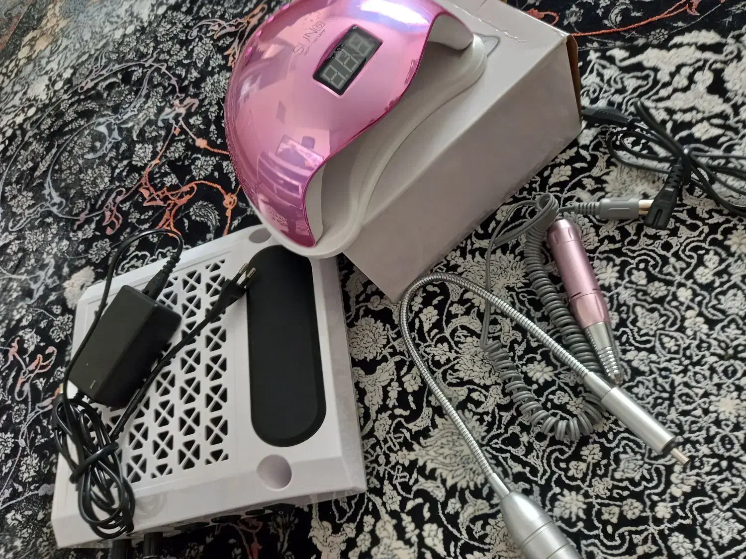 سوهان برقی و یووی|آرایشگاه و سالنهای زیبایی|اندیشه, اندیشه فاز ۳|دیوار