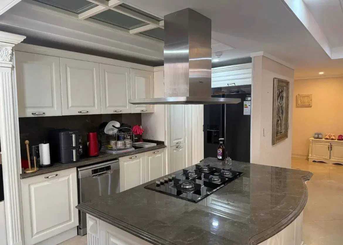 ۲۸۰متر*۴خواب*بازسازی*دید،نوروتراس|اجارهٔ آپارتمان|تهران, زعفرانیه|دیوار