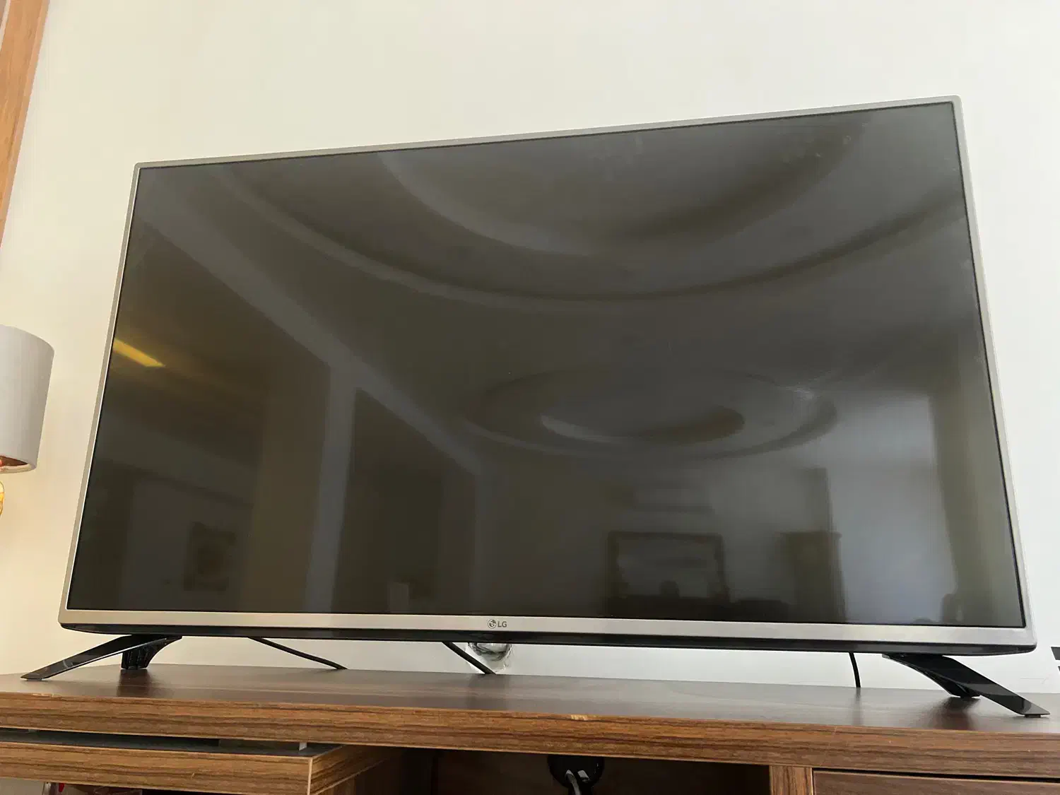 تلویزیون ال ای دی الجی ۴۹اینچ|تلویزیون و پروژکتور|ارومیه, |دیوار